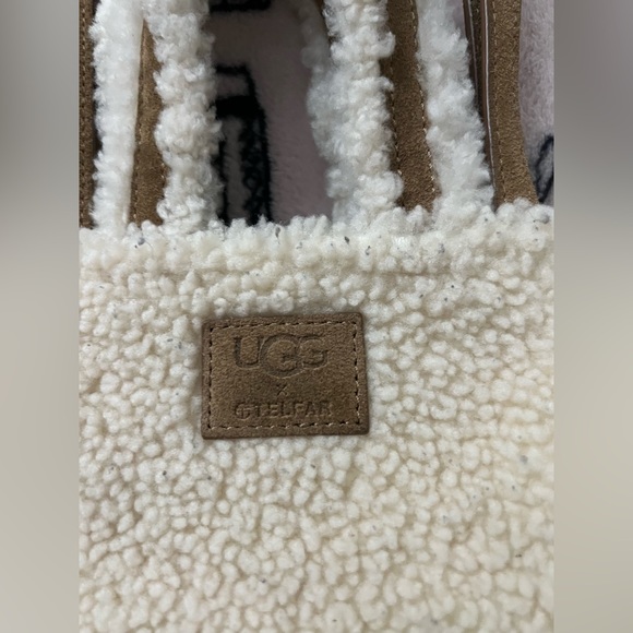 UGG x telfar Small Bag - Picture 7 of 8